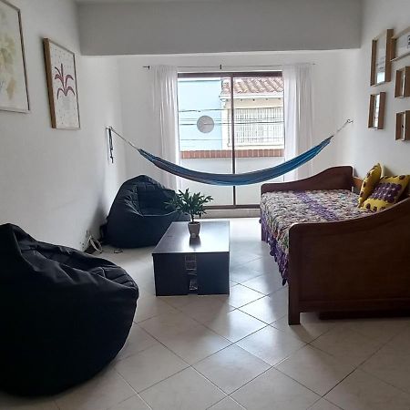 Apto Idoneo Para Descansar Muy Central En El Poblado Daire Medellín Dış mekan fotoğraf